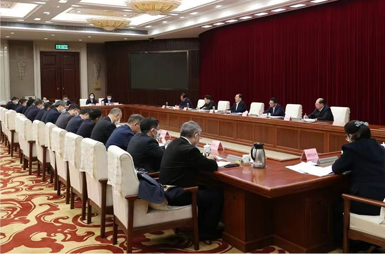 湖北省委书记王忠林主持召开民营企业座谈会 长电受邀参加